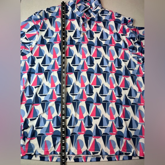 Roundtree & Yorke Performance Men’s Polo. Pink & Blue Sailboats. Size XL. - Picture 6 of 9